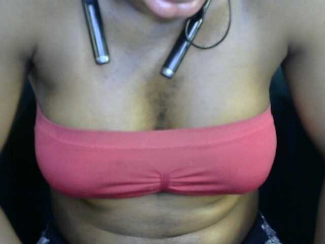 SinfulBitch01 live cam on BongaCams