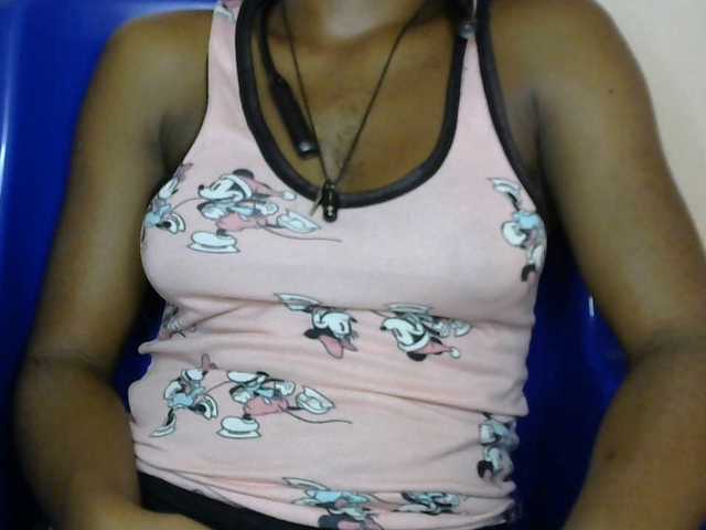 SinfulBitch01 live cam on BongaCams