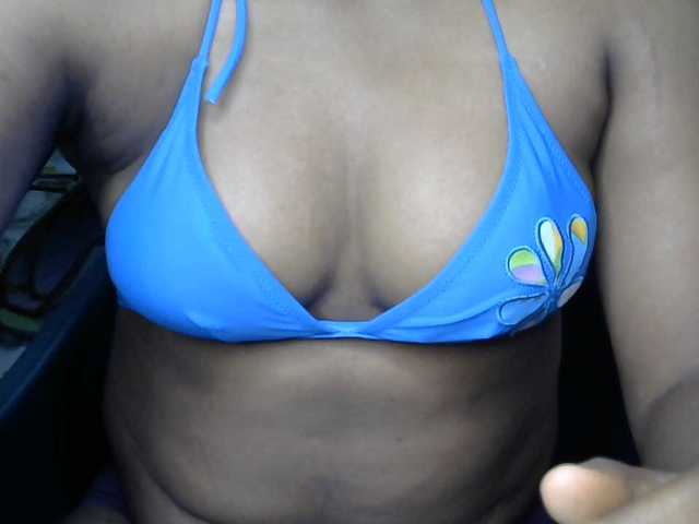 SinfulBitch01 live cam on BongaCams