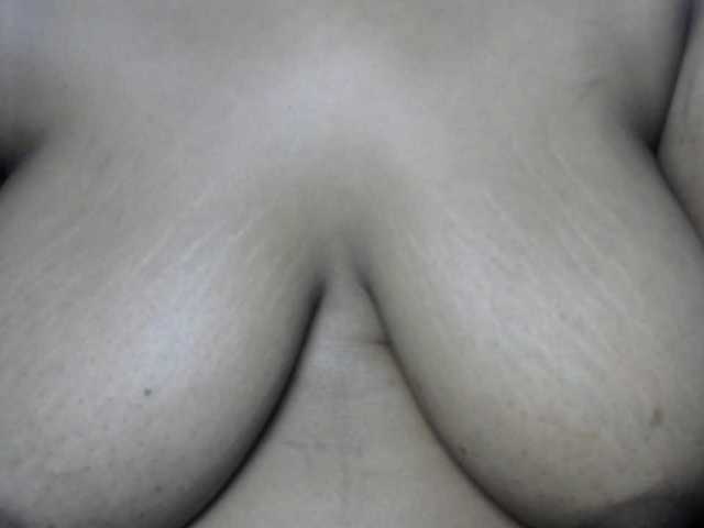 SinfulBitch01 live cam on BongaCams