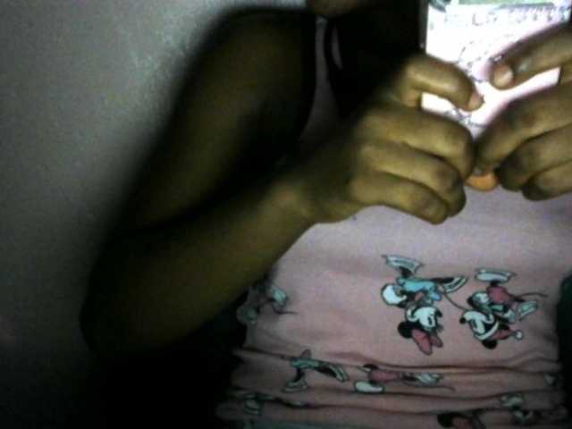 SinfulBitch01 live cam on BongaCams