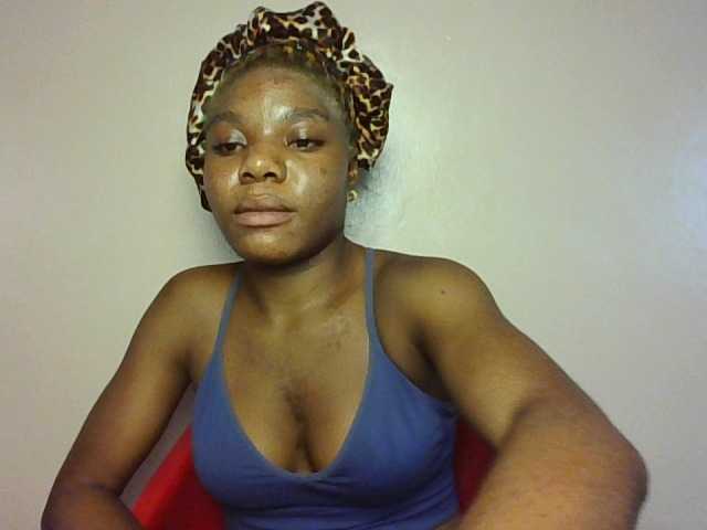 SinfulBitch01 live cam on BongaCams