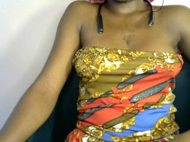 SinfulBitch01 live cam on BongaCams