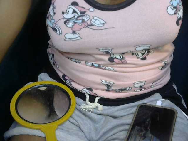 SinfulBitch01 live cam on BongaCams