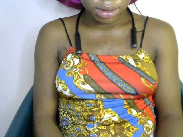 SinfulBitch01 live cam on BongaCams
