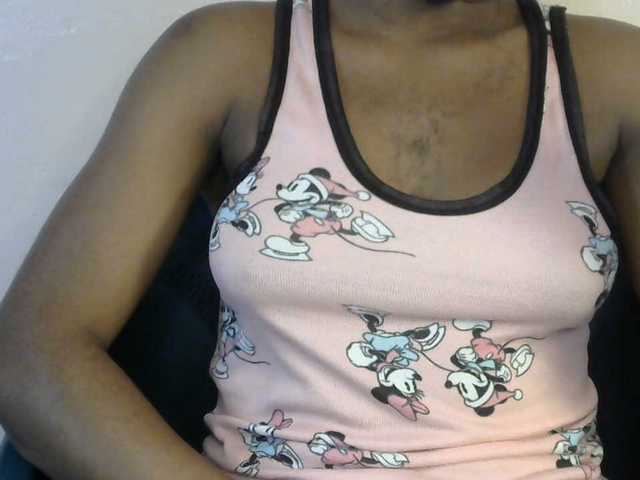 SinfulBitch01 live cam on BongaCams