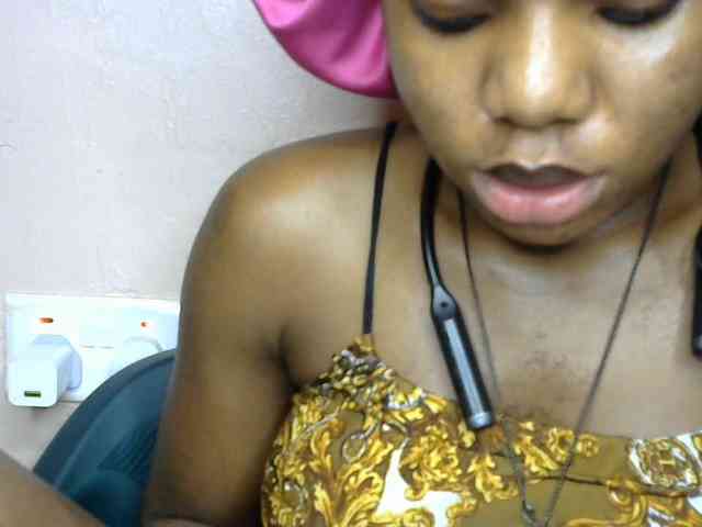 SinfulBitch01 webcam