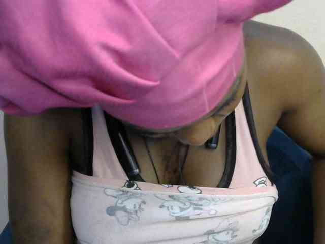 SinfulBitch01 webcam