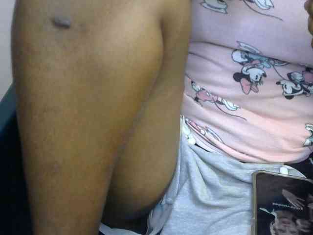 SinfulBitch01 webcam
