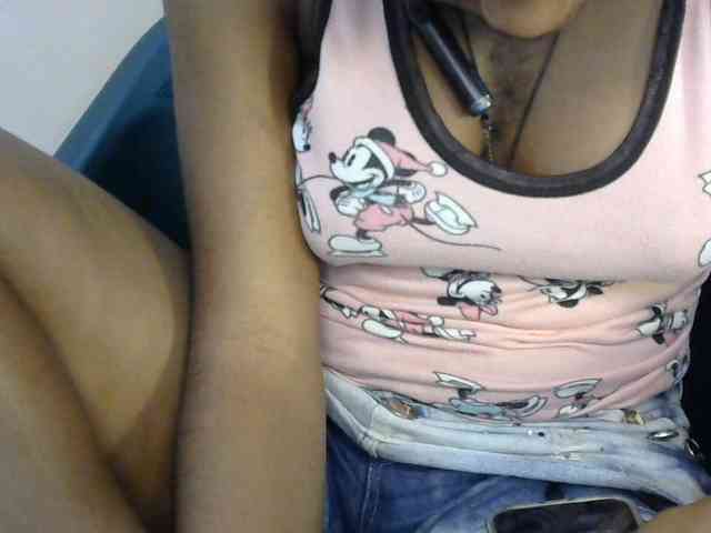 SinfulBitch01 webcam