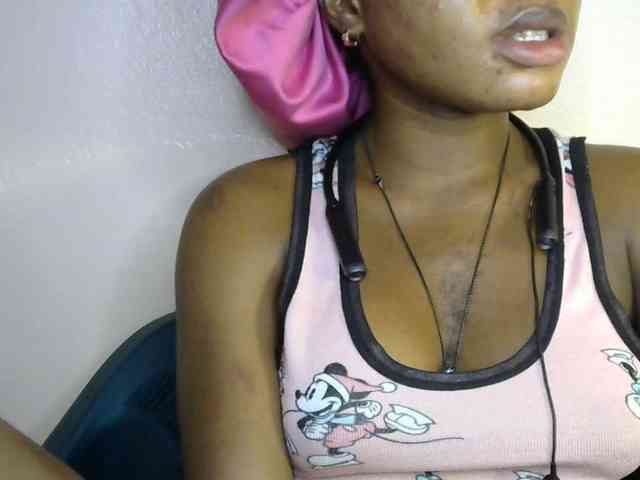 SinfulBitch01 webcam