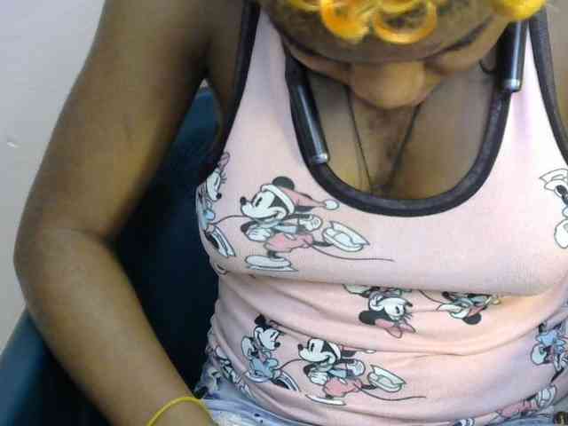 SinfulBitch01 webcam
