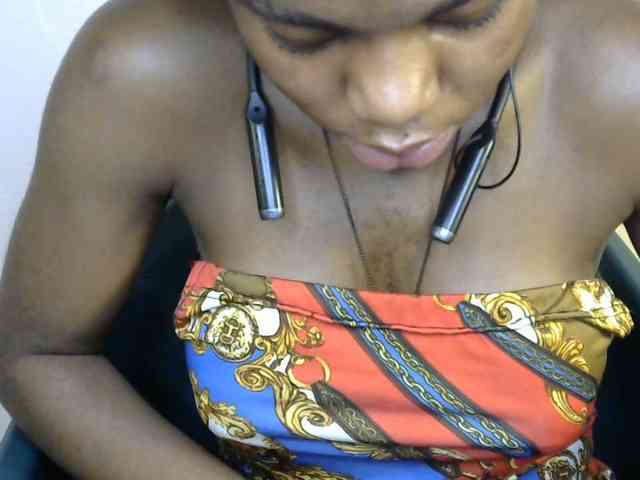 SinfulBitch01 webcam