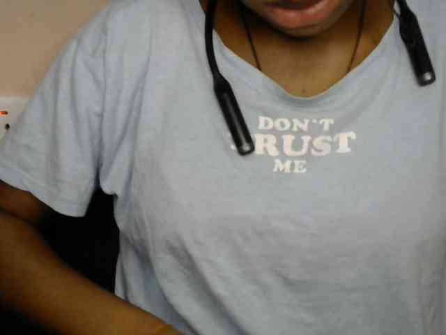 SinfulBitch01 webcam