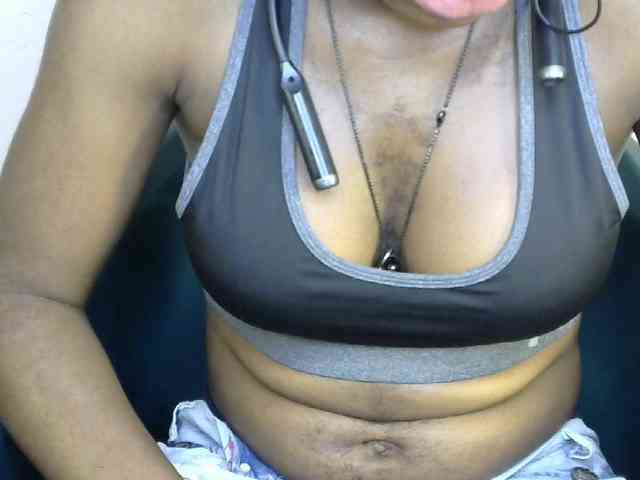 SinfulBitch01 webcam