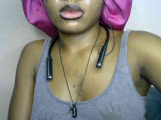 SinfulBitch01 webcam