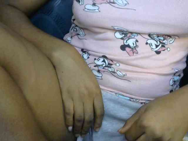 SinfulBitch01 webcam