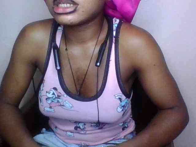 SinfulBitch01 webcam
