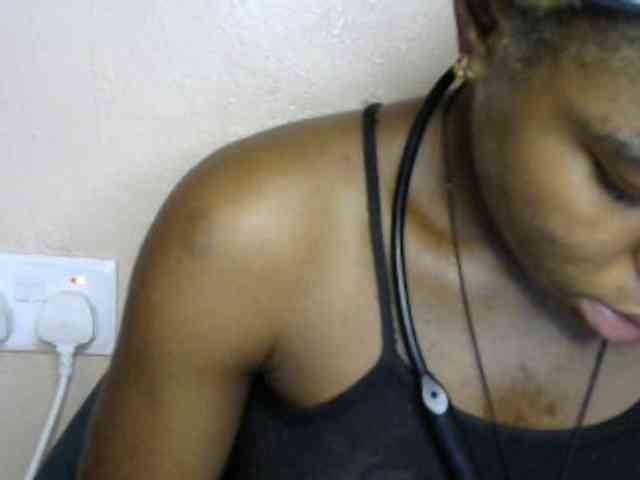 SinfulBitch01 webcam