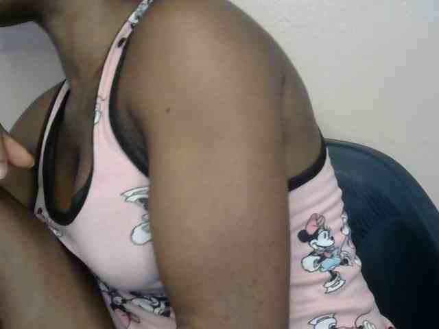 SinfulBitch01 webcam