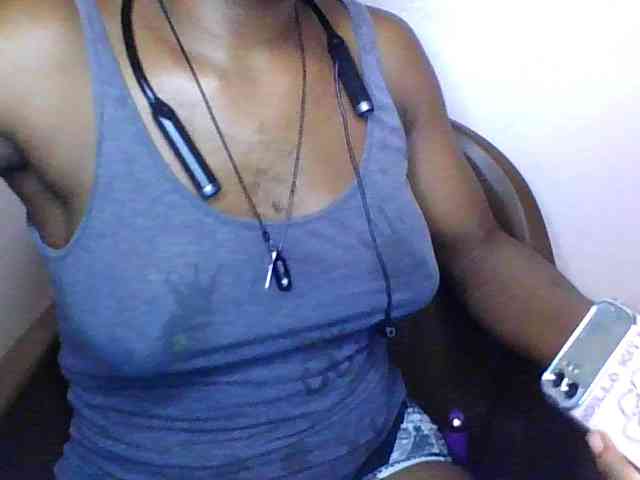 SinfulBitch01 webcam