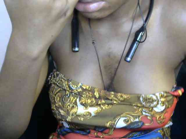 SinfulBitch01 webcam