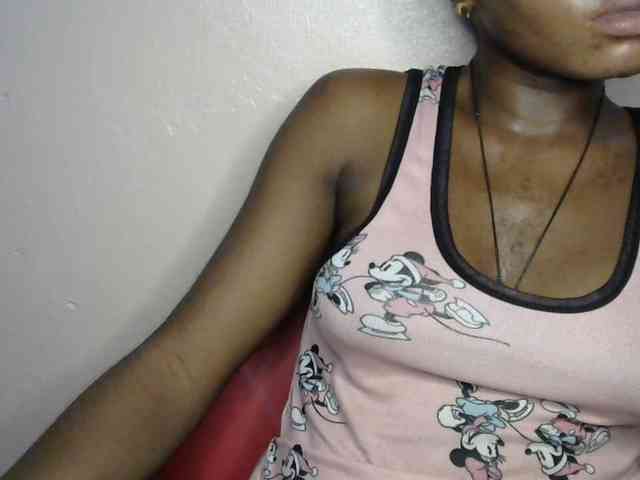 SinfulBitch01 webcam