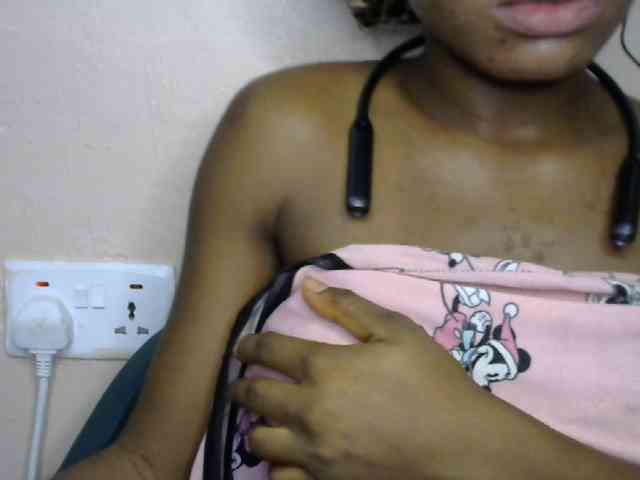 SinfulBitch01 webcam