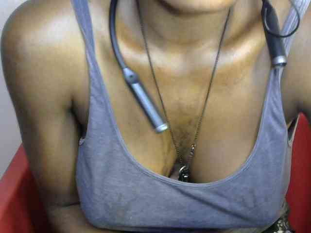SinfulBitch01 webcam