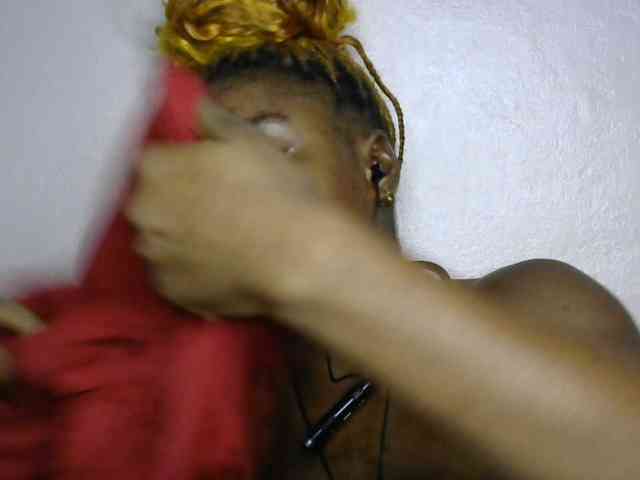 SinfulBitch01 webcam