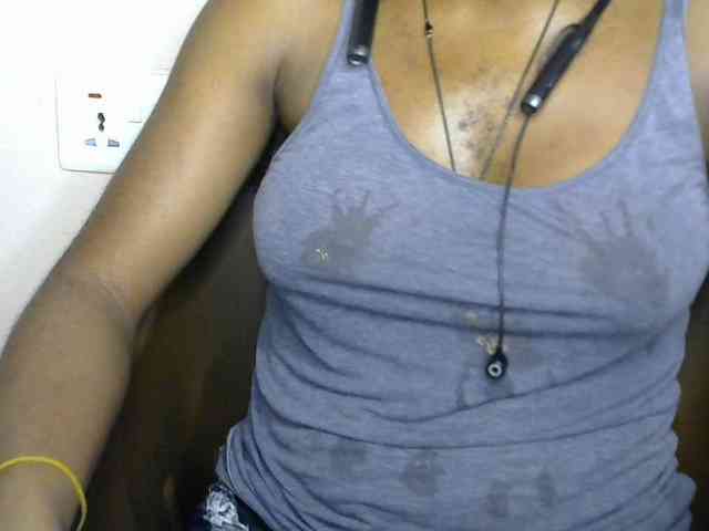 SinfulBitch01 webcam