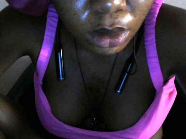 SinfulBitch01 webcam