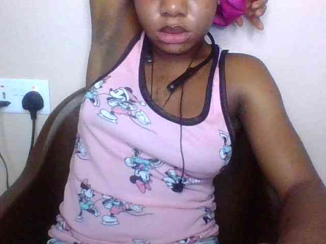 SinfulBitch01 webcam