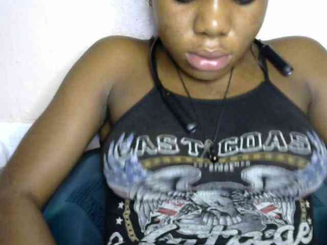 SinfulBitch01 webcam