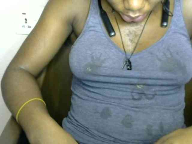 SinfulBitch01 webcam