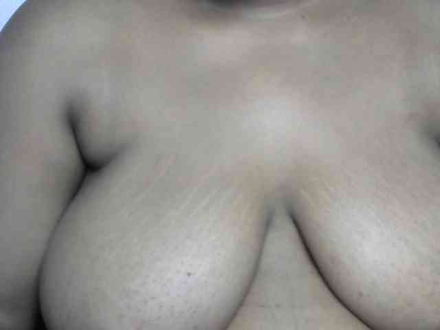 SinfulBitch01 webcam