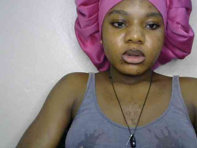 SinfulBitch01 webcam