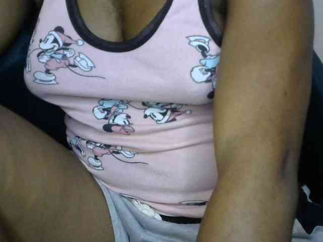 SinfulBitch01 webcam