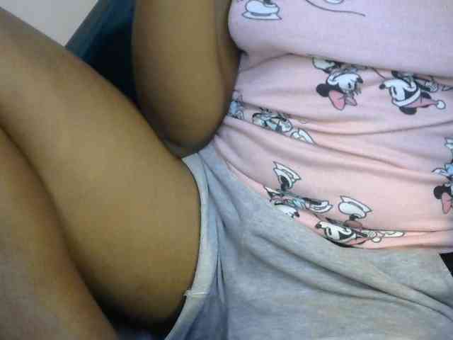 SinfulBitch01 webcam