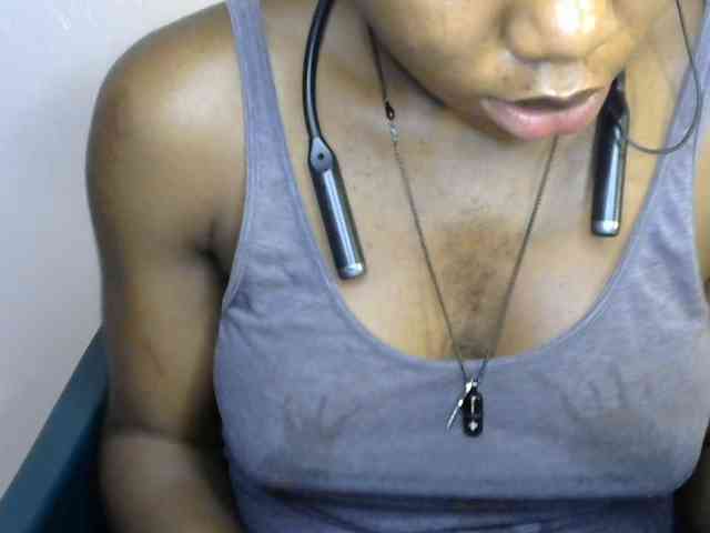SinfulBitch01 webcam