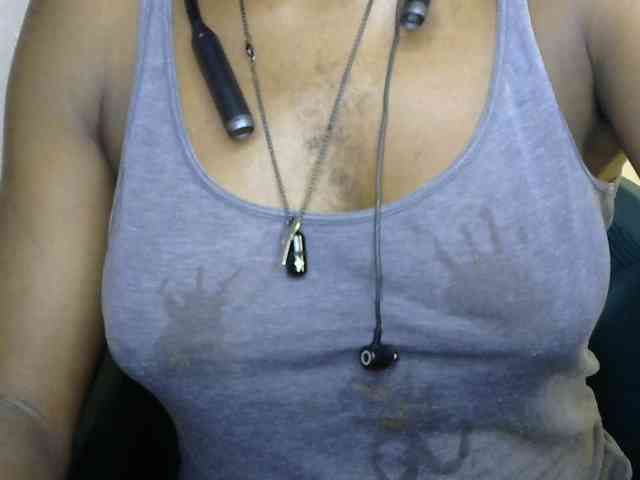 SinfulBitch01 webcam