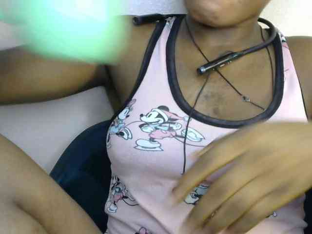 SinfulBitch01 webcam