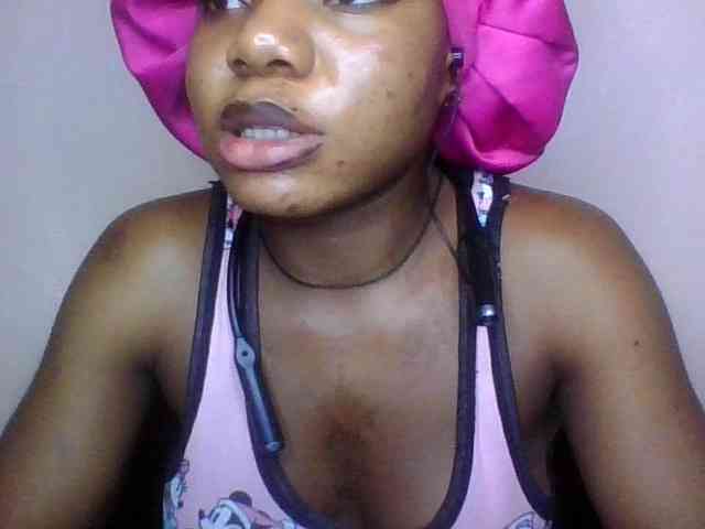 SinfulBitch01 webcam