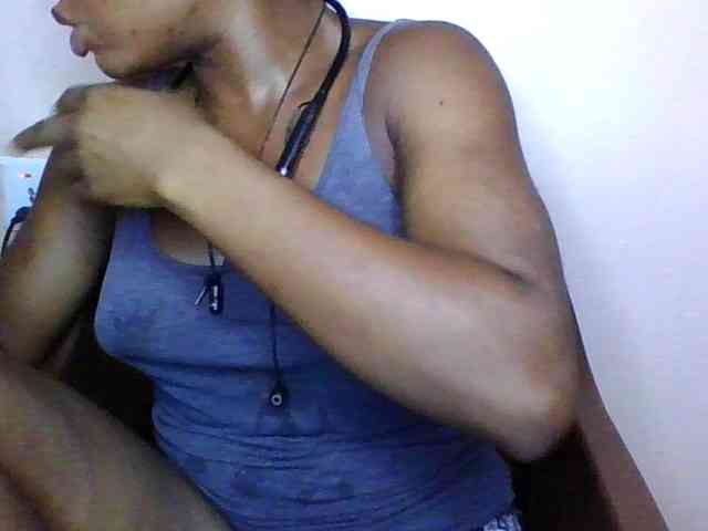 SinfulBitch01 webcam