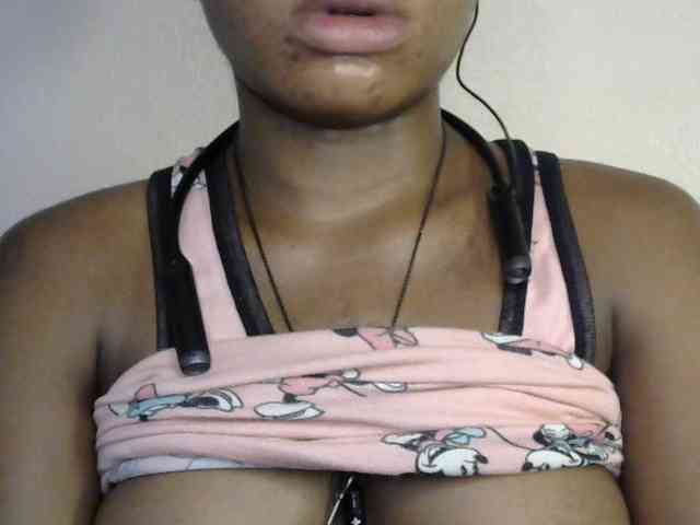 SinfulBitch01 webcam