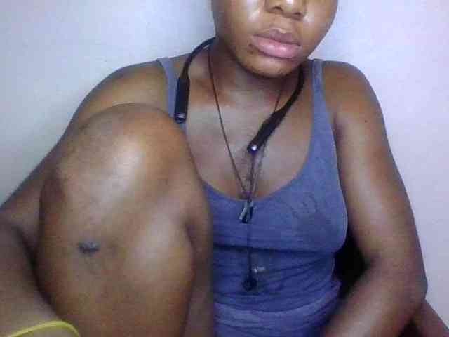 SinfulBitch01 webcam
