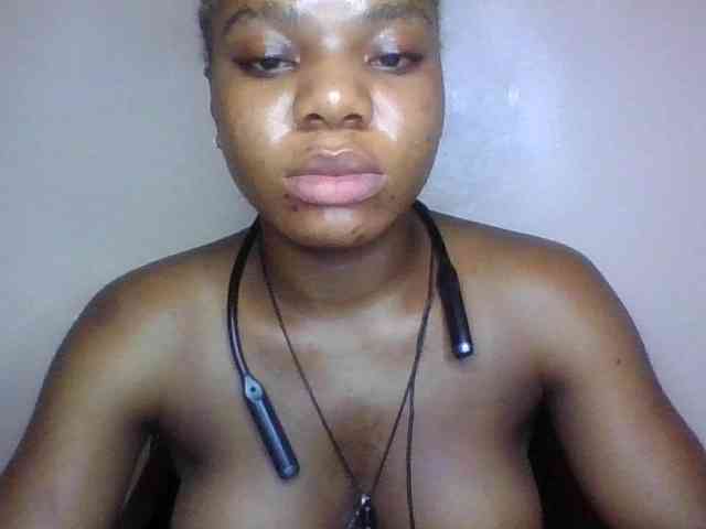 SinfulBitch01 webcam