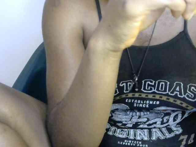SinfulBitch01 webcam