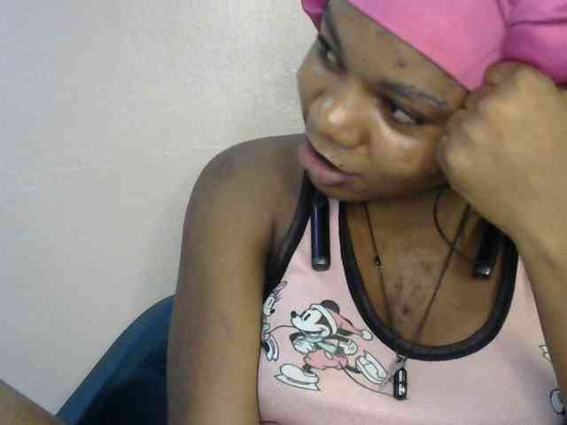 SinfulBitch01 webcam