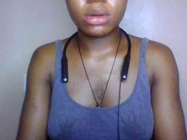 SinfulBitch01 webcam